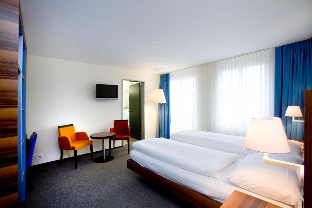 Hotel Astoria Olten Kamer foto